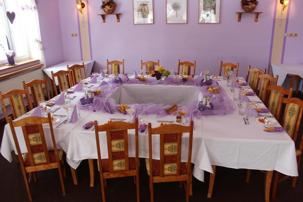 Hotel Saentis Komorní Lhotka Εξωτερικό φωτογραφία